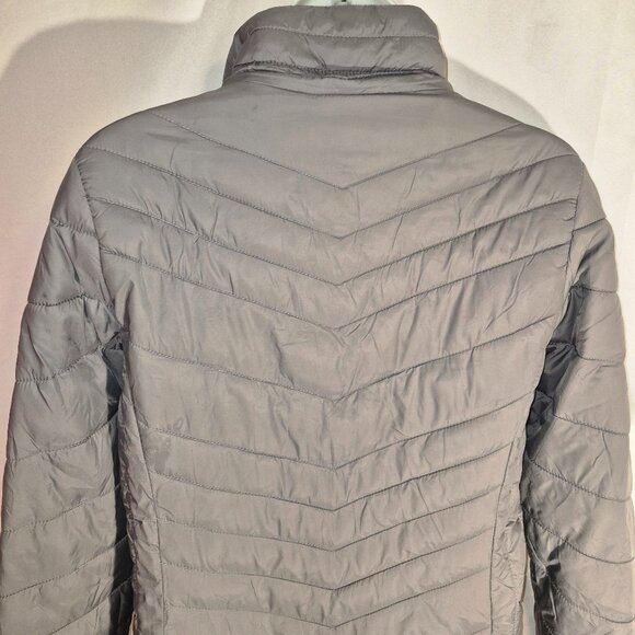 XERSION Puffer style jacket, Grey, lined in size small - Picture 12 of 14